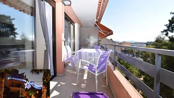 Terrasse de votre location à Cavalaire